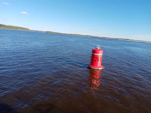 Освещаемая судоходная обстановка начала действовать на магистральных реках Обь-Иртышского бассейна